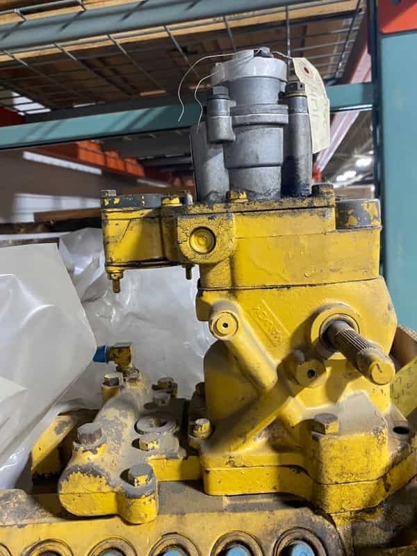 Fuel Injector/Transfer Pump image 2