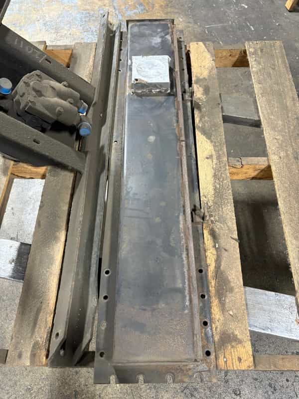 Radiator Bottom Tank indicator image 1