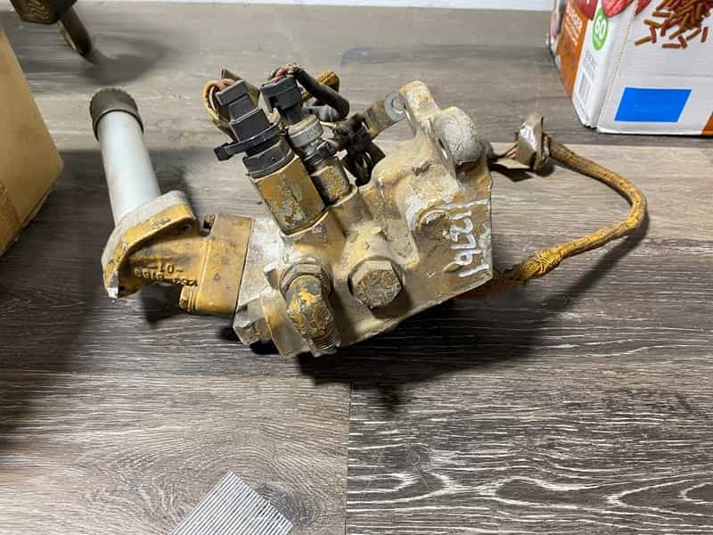 Fuel Filter Base image 4