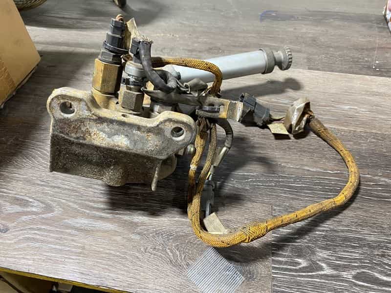 Fuel Filter Base image 7