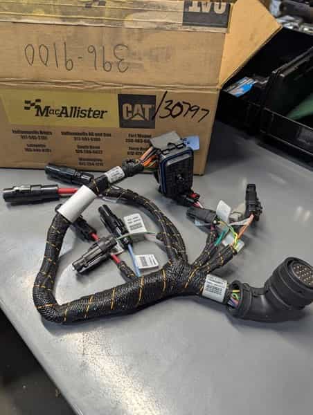 Harness As-w indicator image 1