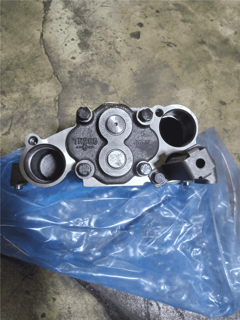 NEW OIL PUMP image 2