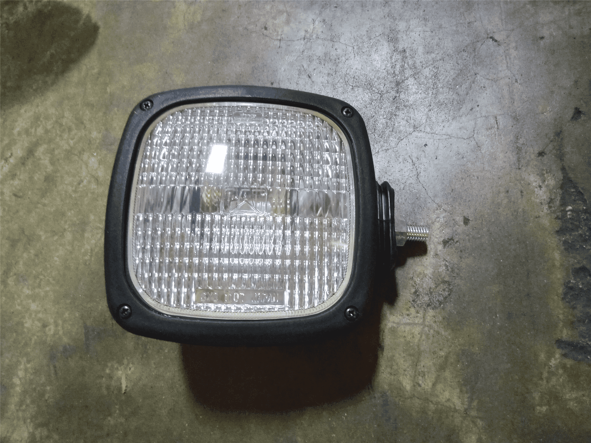 NEW FLOOD LAMP image 2