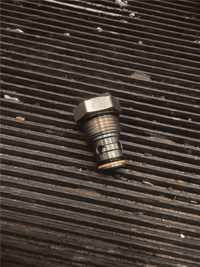 NEW VALVE KIT indicator image 1