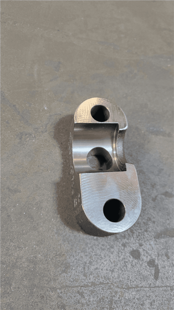 NEW TRACK IDLER BL image 4