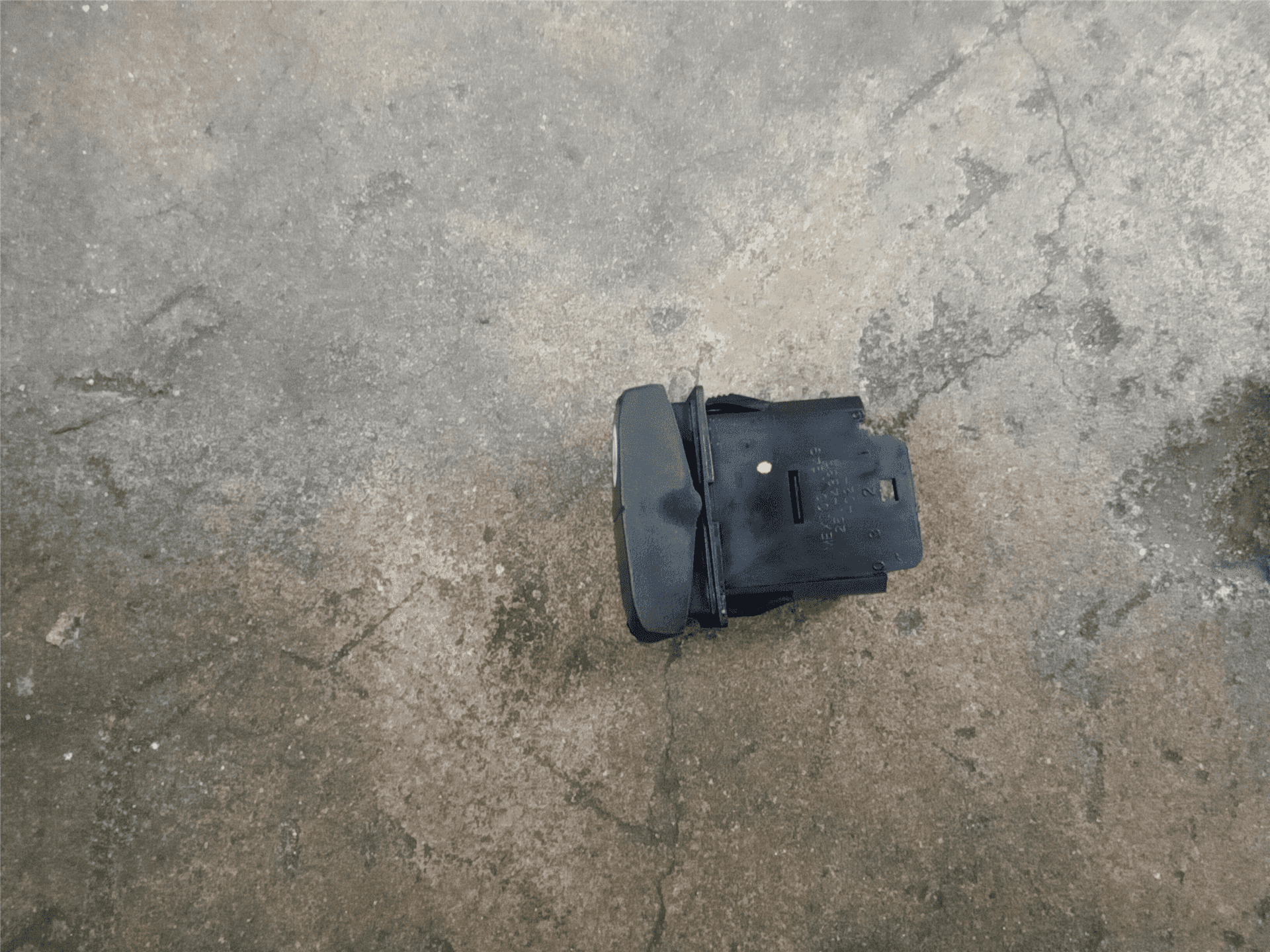 NEW ROCKER SWITCH indicator image 1
