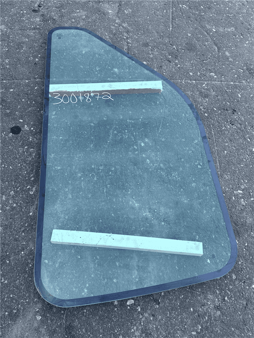NEW LH GLASS indicator image 1