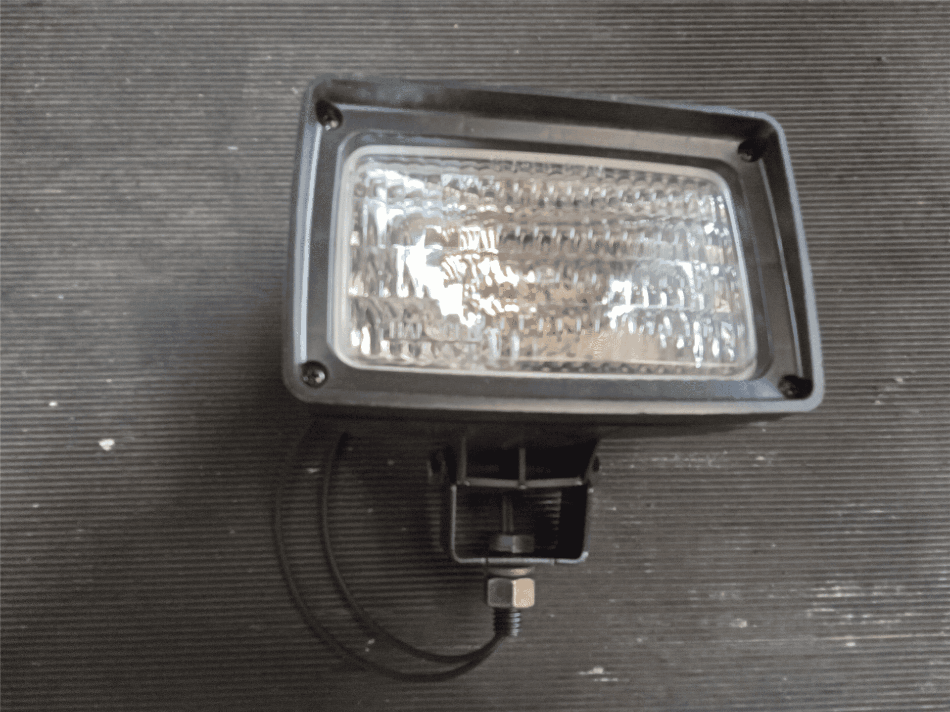 NEW FLOOD LAMP indicator image 1