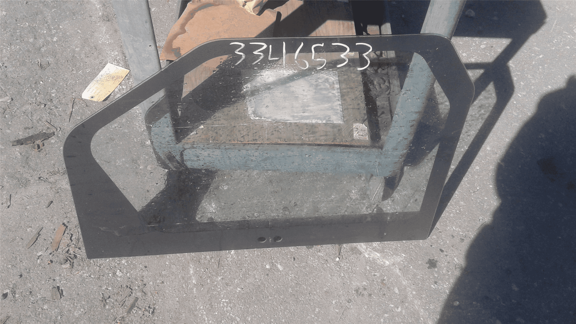 NEW GLASS indicator image 1