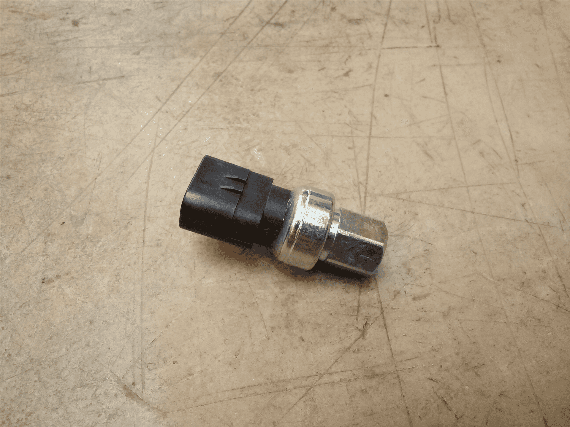 NEW SENSOR indicator image 1
