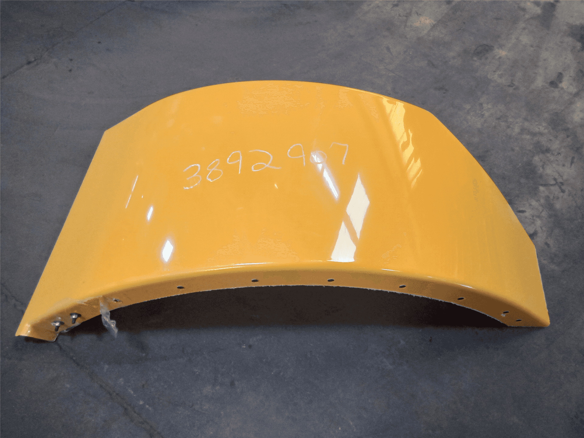 NEW FENDER indicator image 1