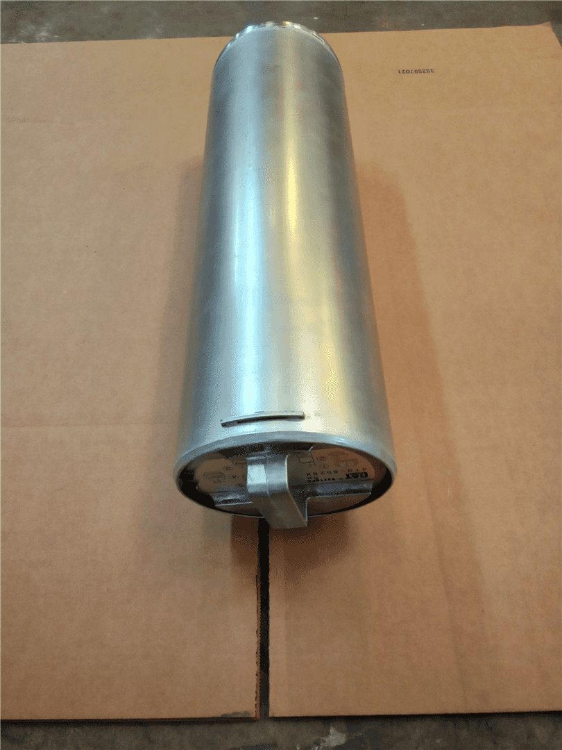 NEW OIL FILTER image 2