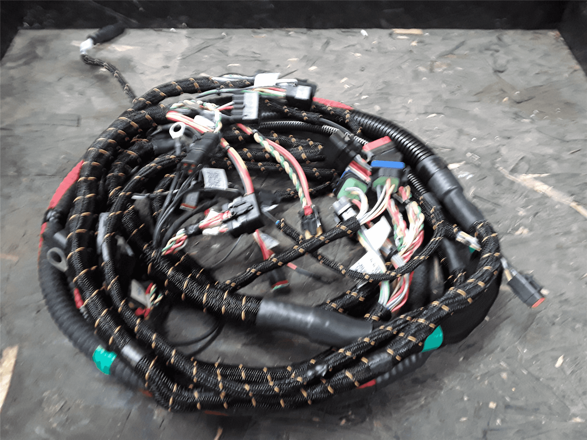 NEW HARNESS indicator image 1