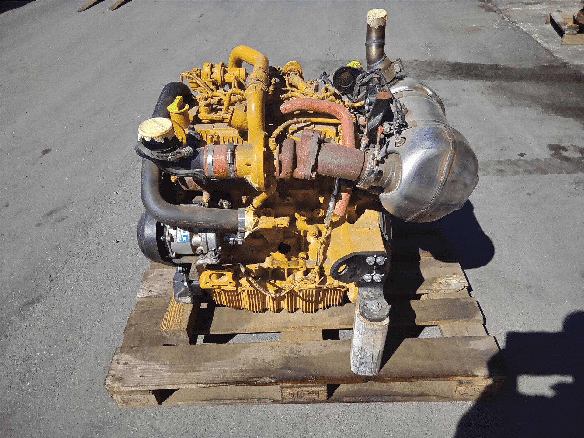 NEW ENGINE AR image 3