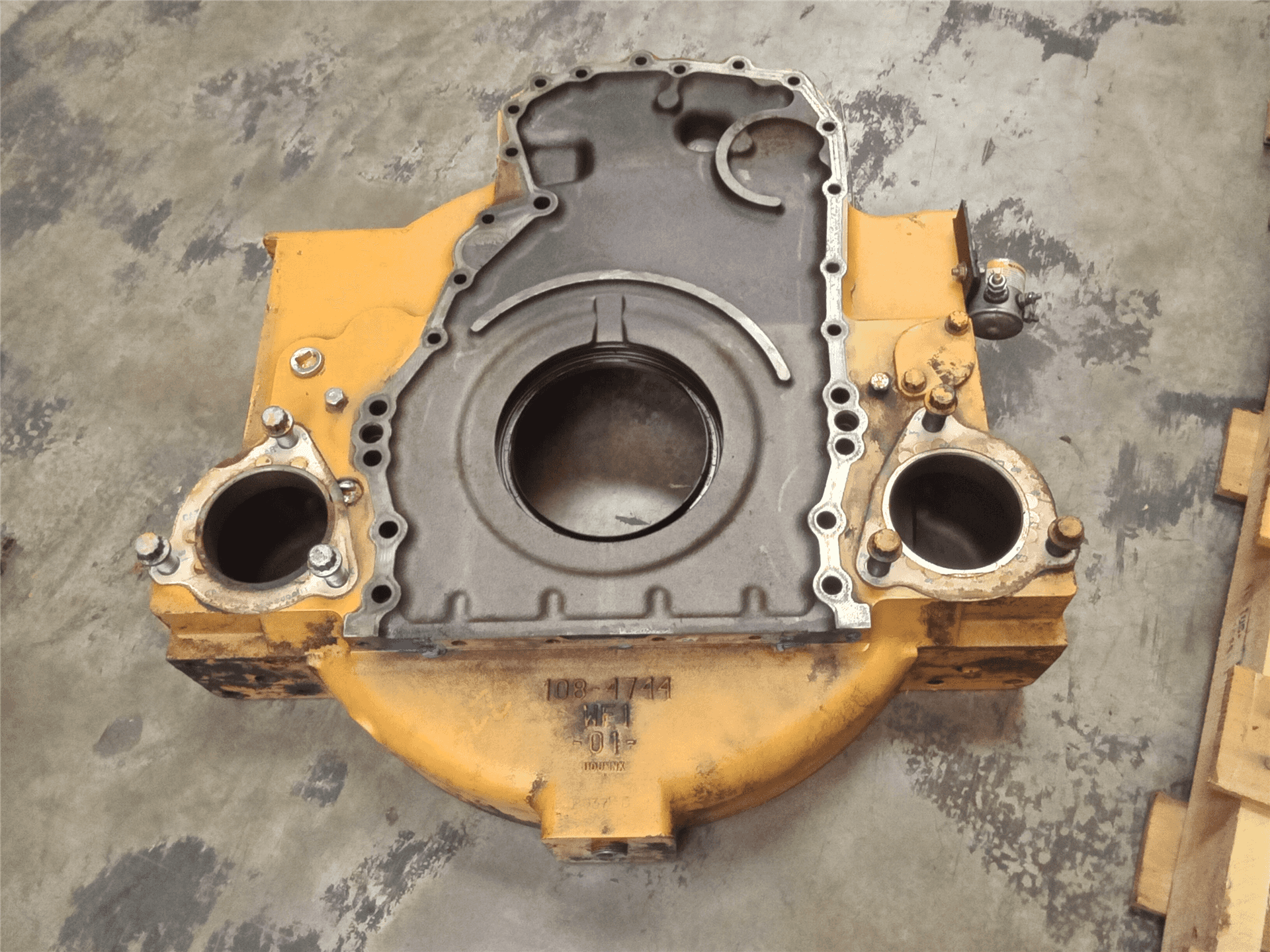 USED FLYWHEEL HOUS image 3