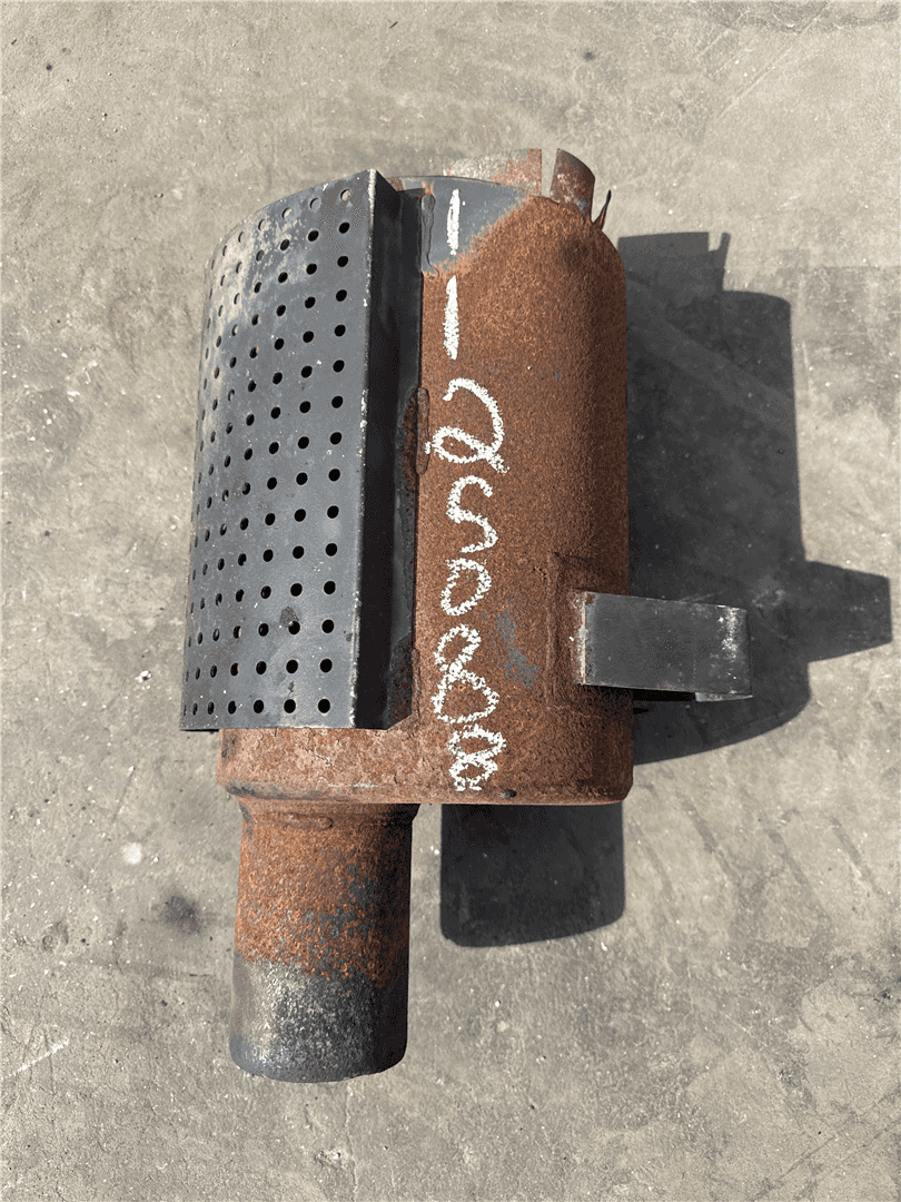 USED MUFFLER indicator image 1