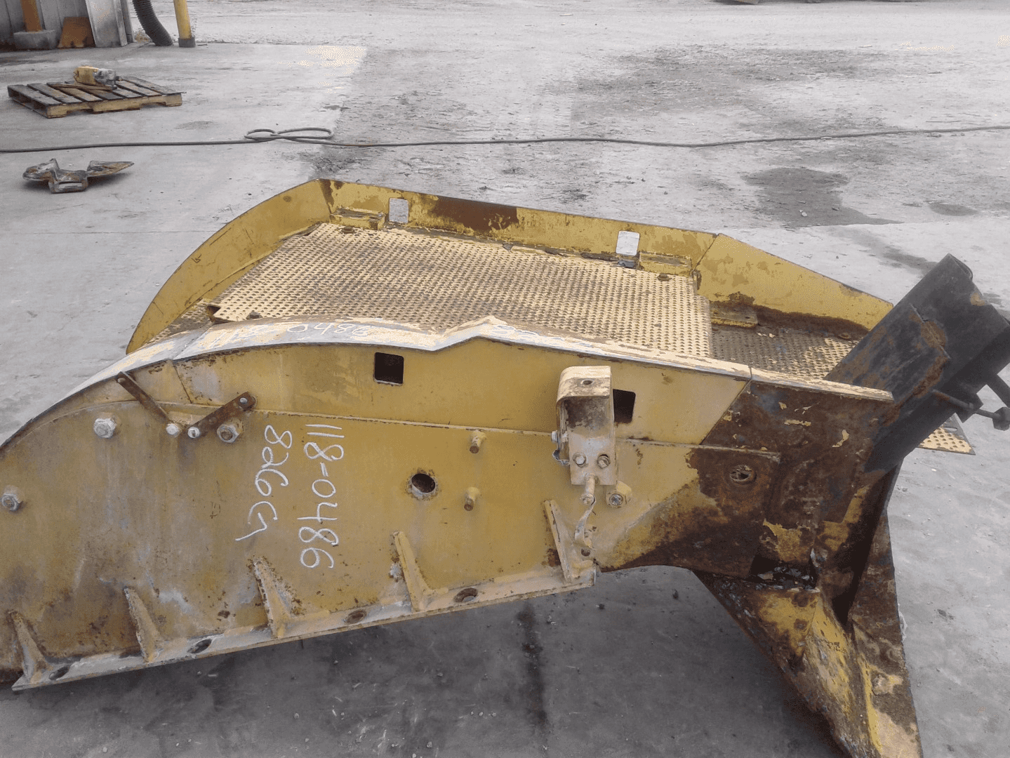 USED LADDER AS image 6