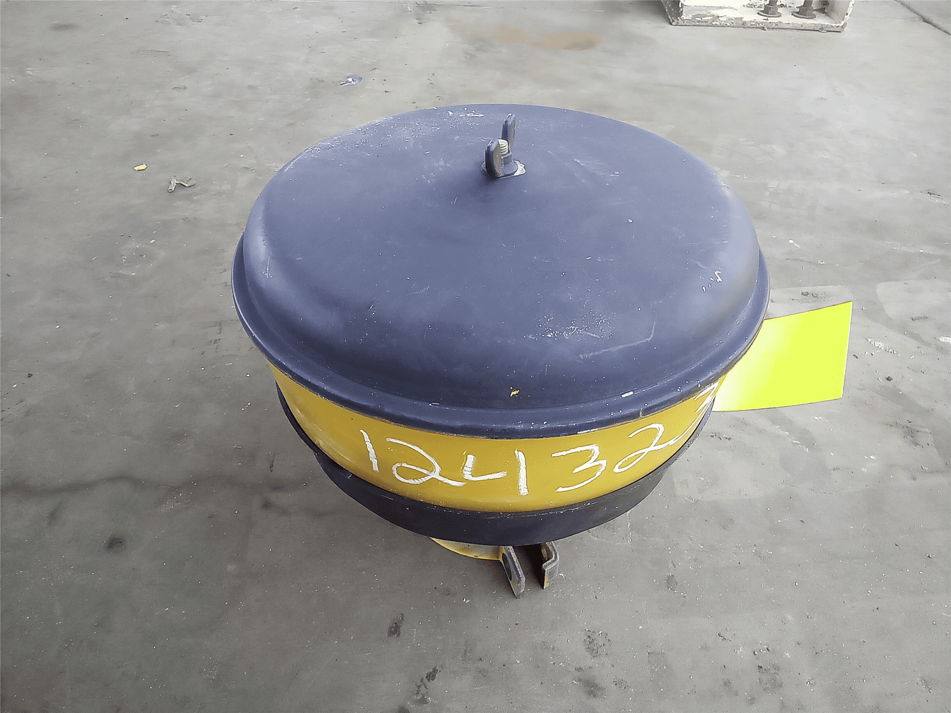 USED PRECLEANER image 2