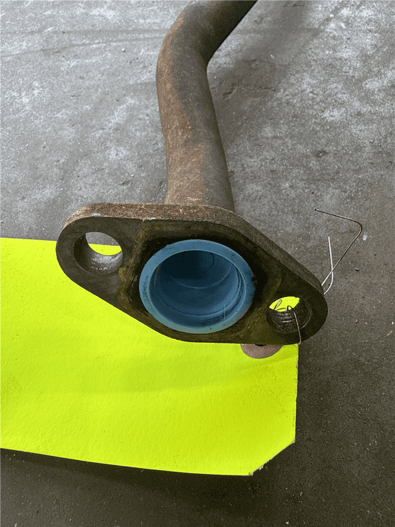USED TUBE WITH CON image 4