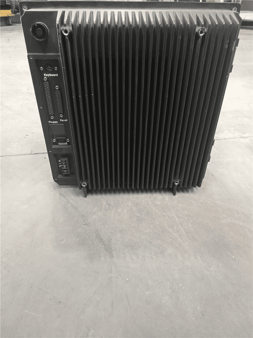 USED CONTROL GP MO image 2