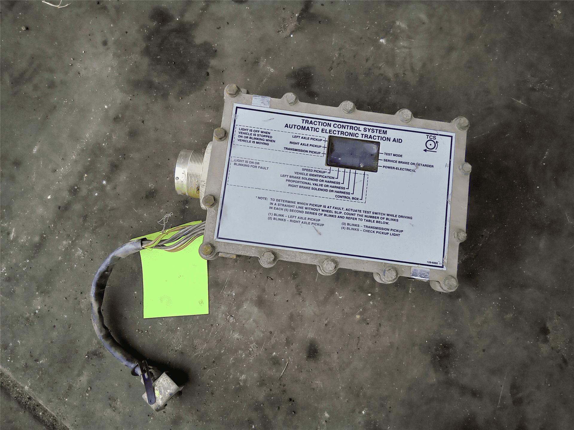 USED TRACTION CONT indicator image 1