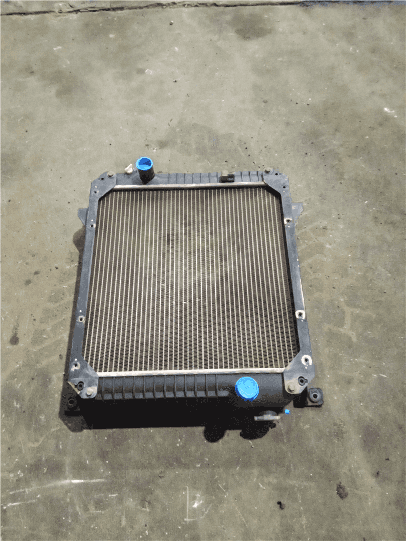 USED RADIATOR indicator image 1