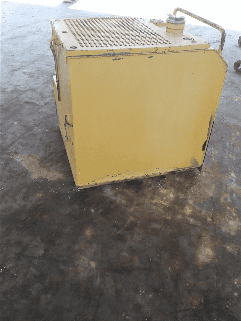 USED FUEL TANK image 4