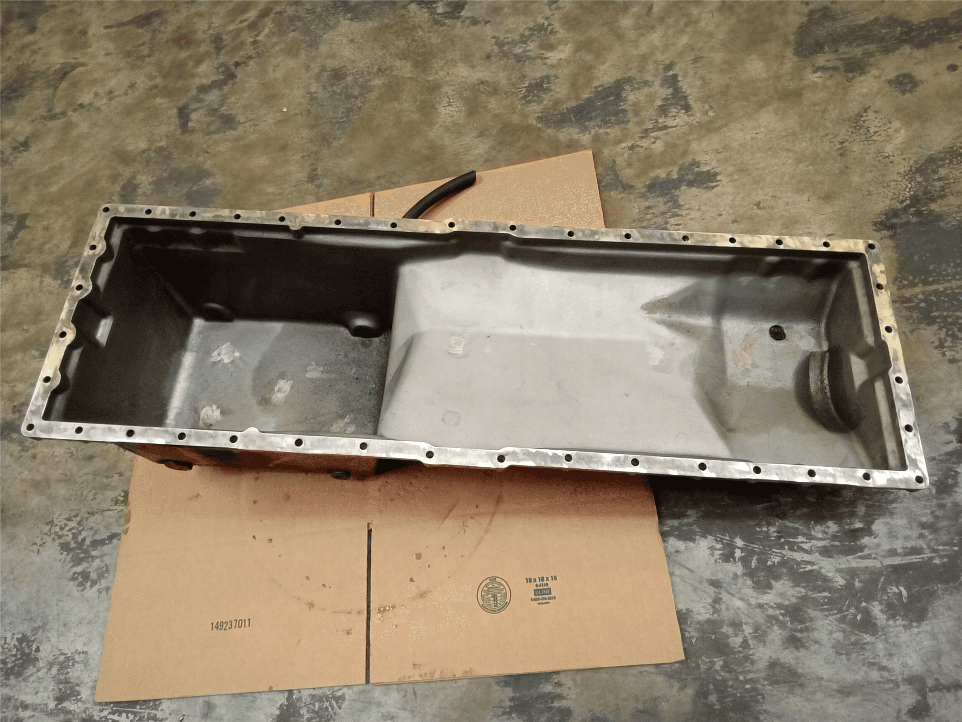 USED OIL PAN indicator image 1