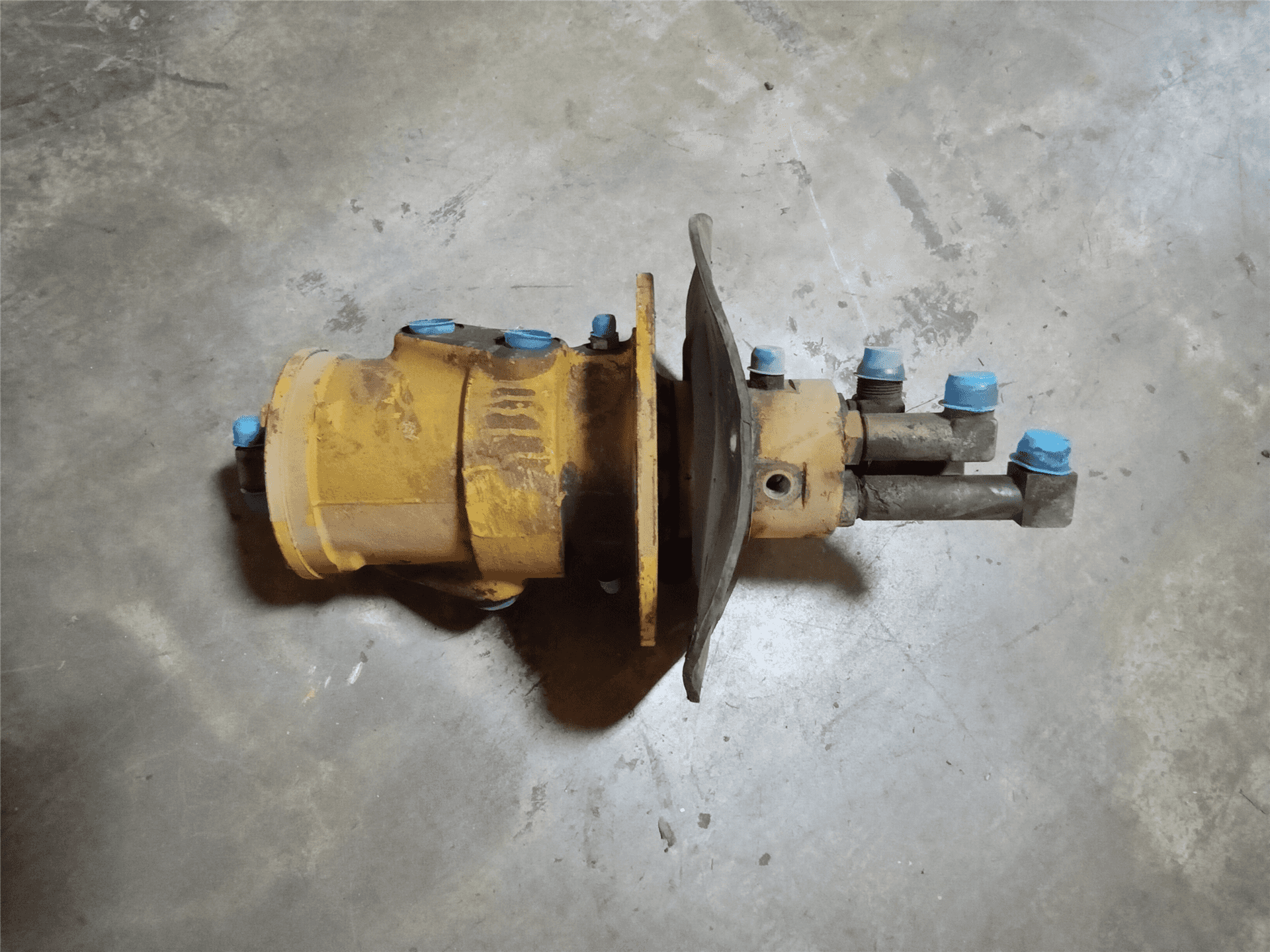 USED SWIVEL GP image 2