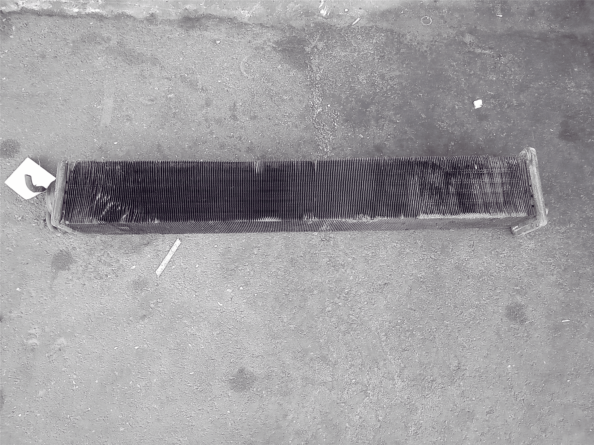 USED RADIATOR CORE indicator image 1