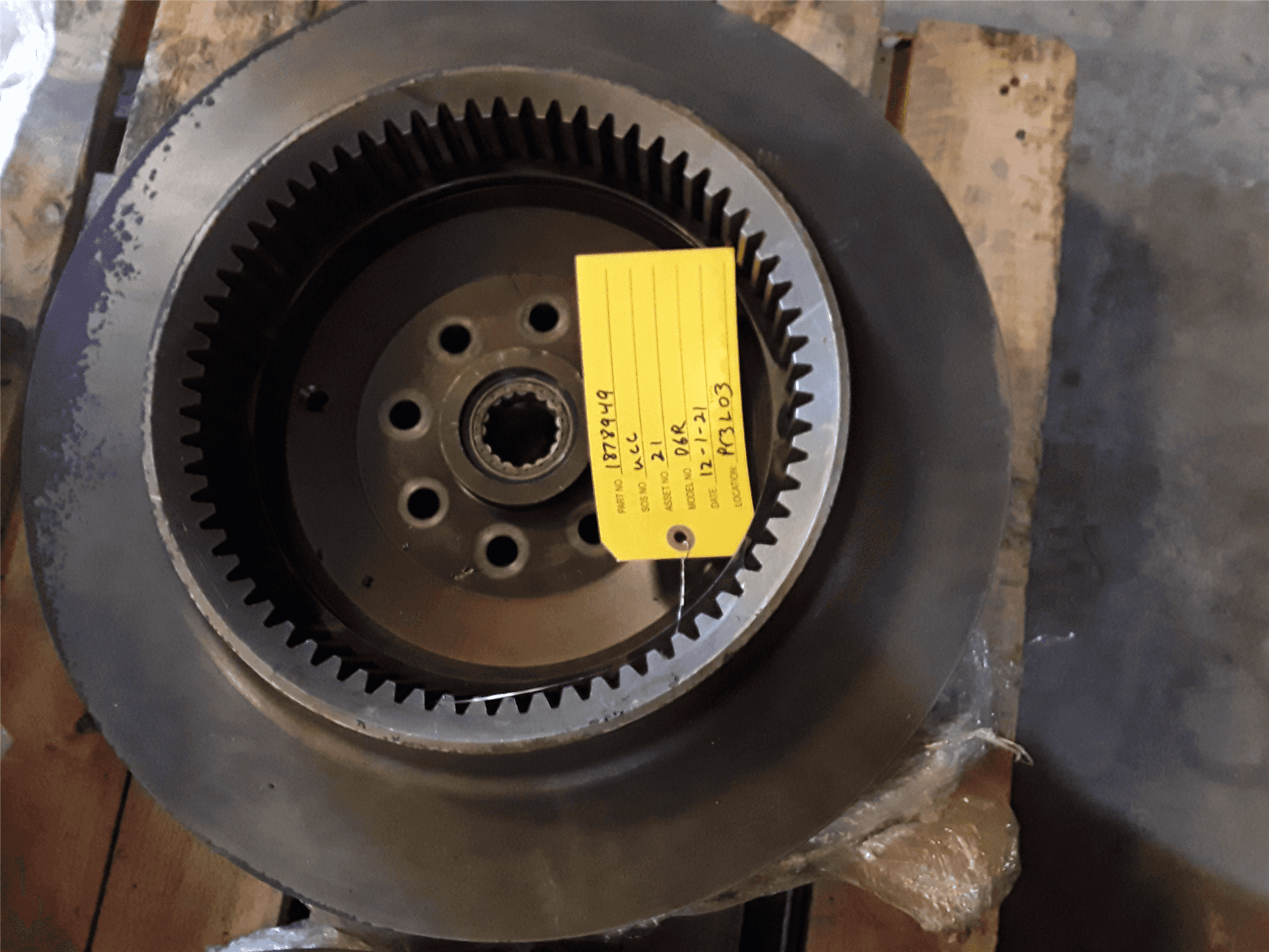 USED FLYWHEEL indicator image 1