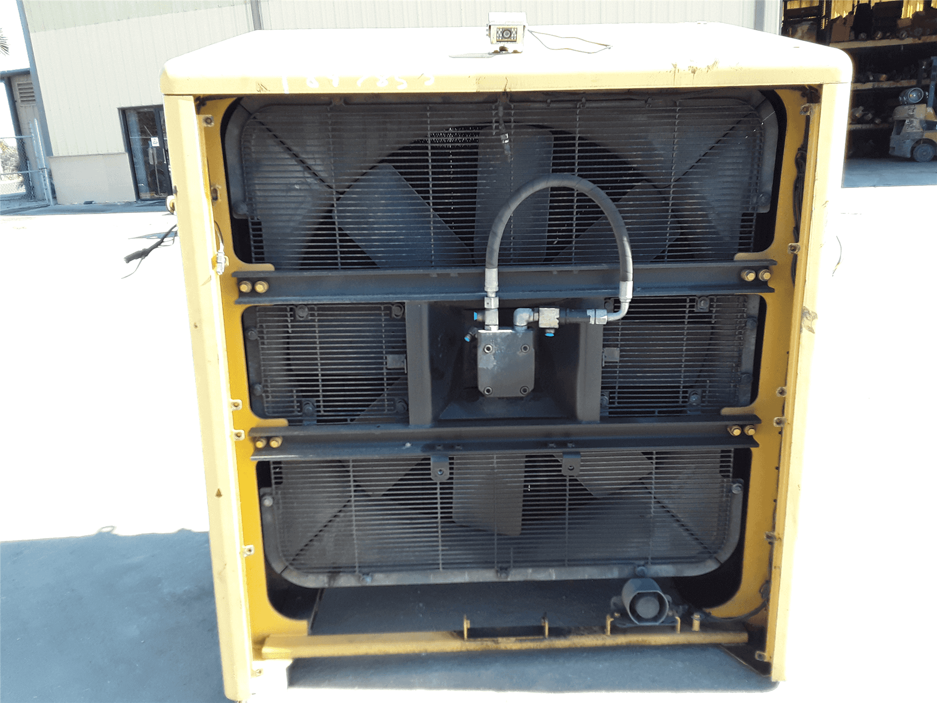 USED RADIATOR WITH image 4