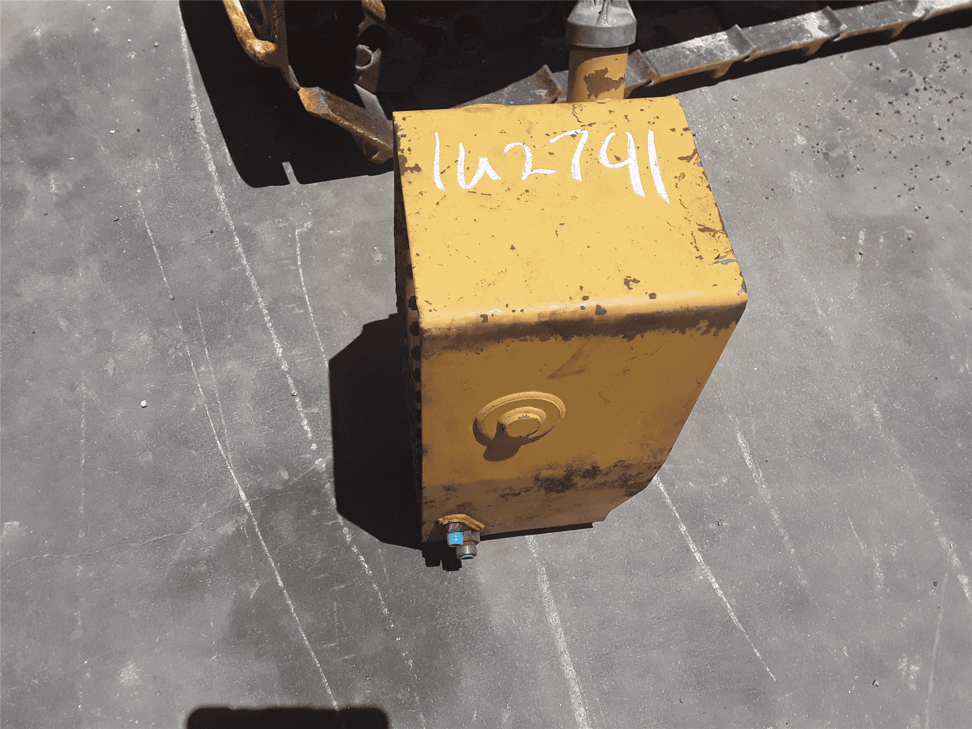 USED TANK\FILTER indicator image 1