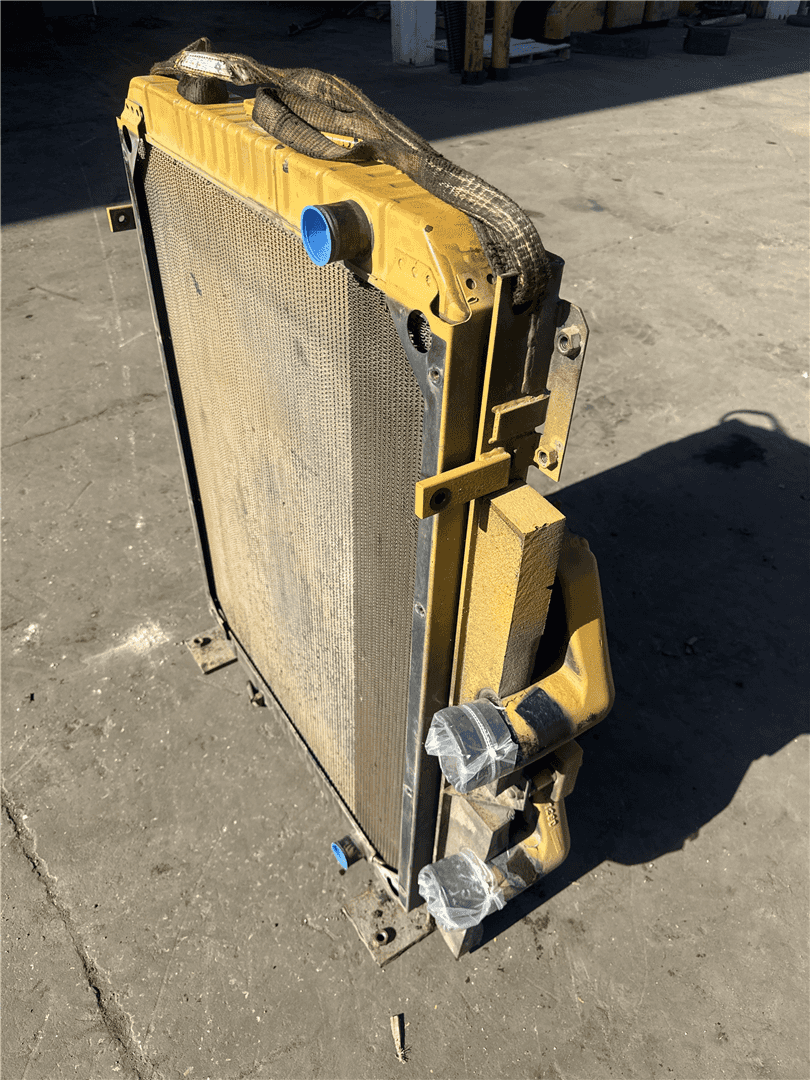 USED RADIATOR image 3