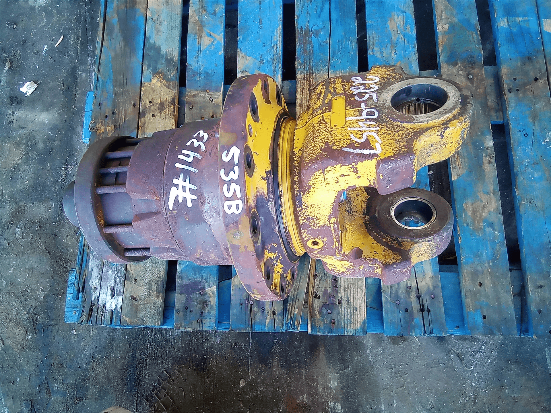 USED ROTATOR image 3