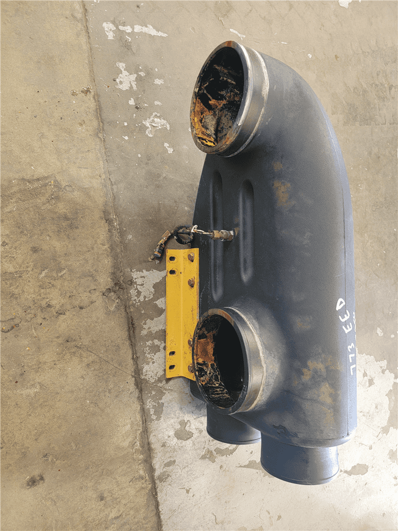 USED MANIFOLD image 2