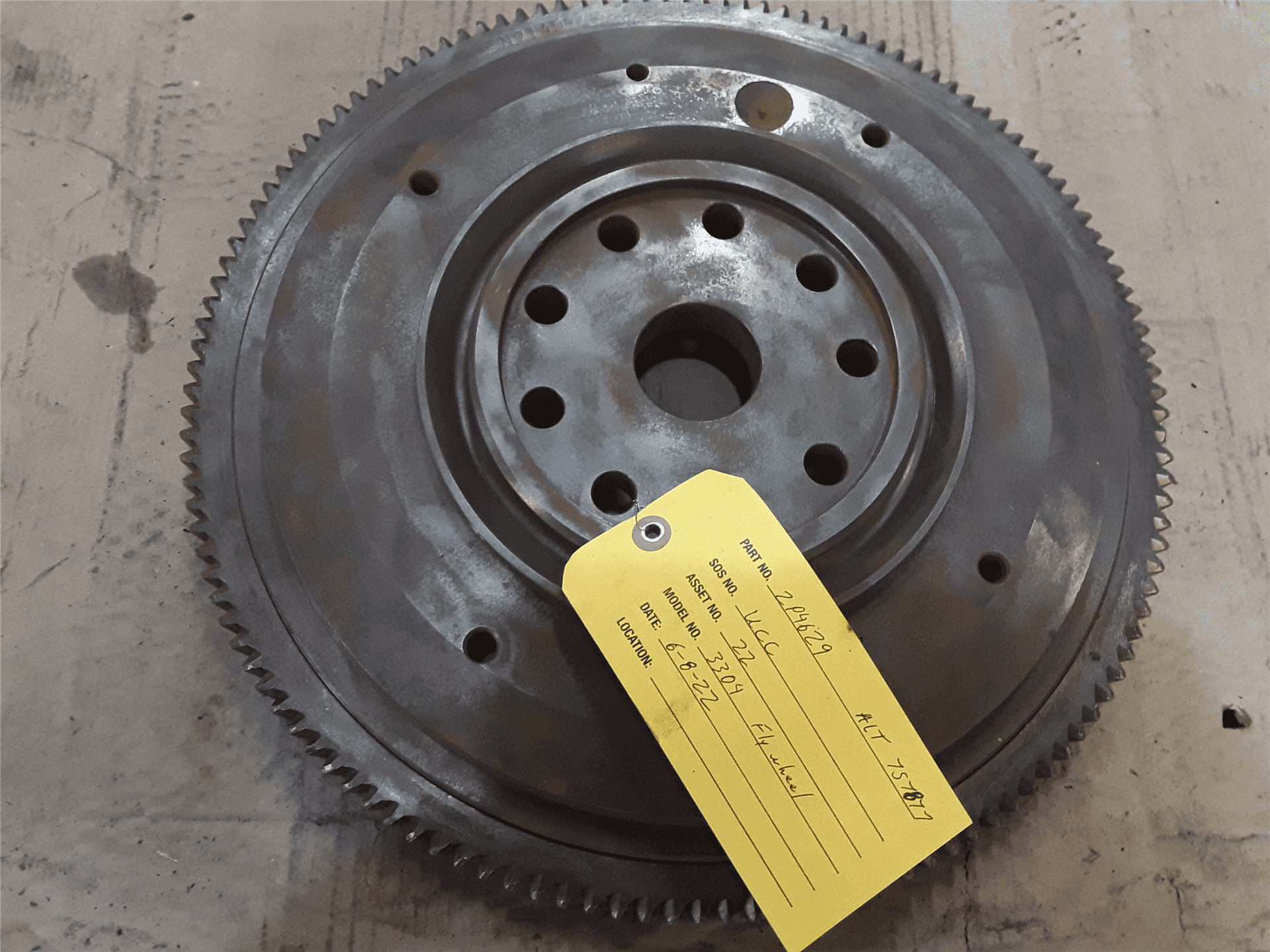 USED FLYWHEEL indicator image 1