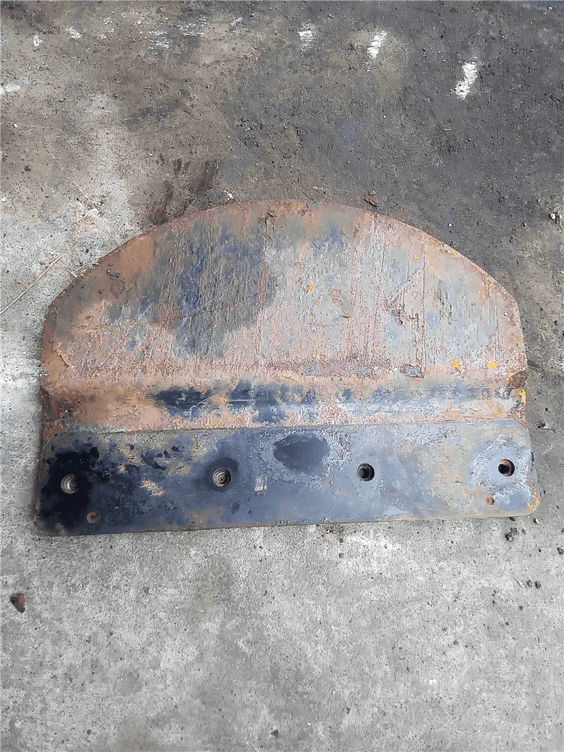 USED BOTTOM GUARD image 2