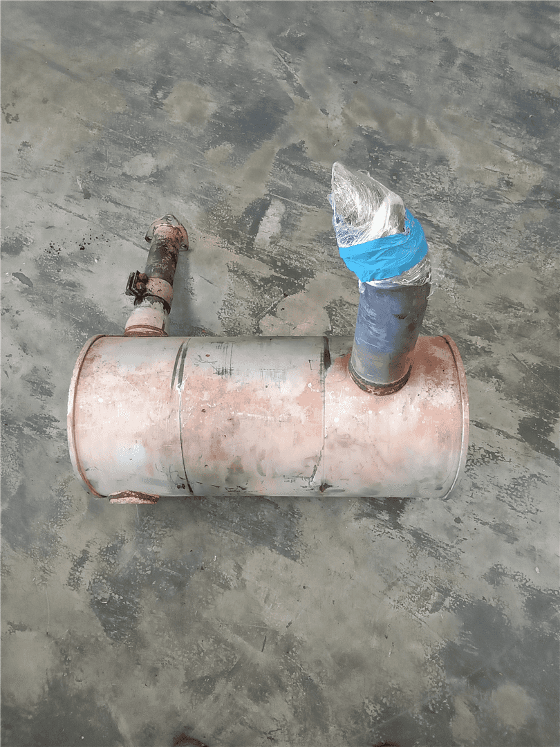 USED MUFFLER image 3