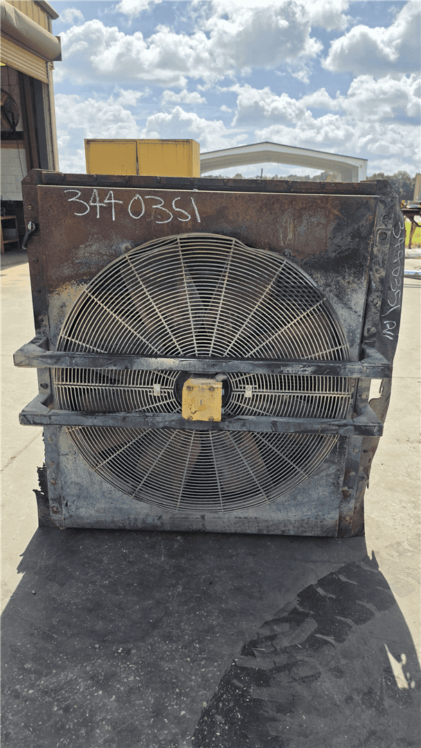 USED RADIATOR GP indicator image 1