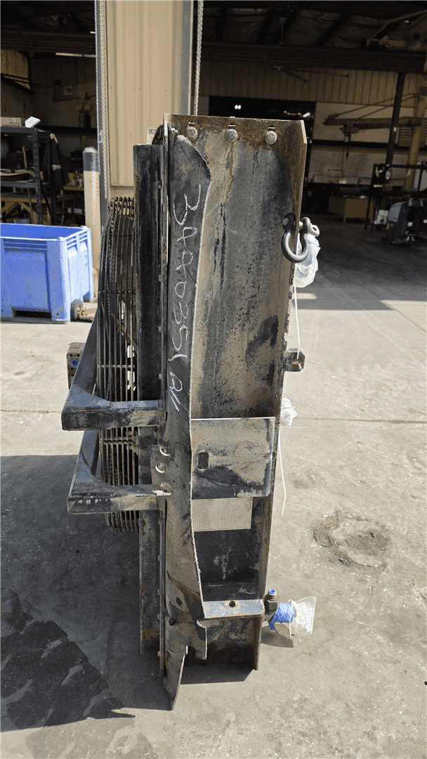 USED RADIATOR GP image 3