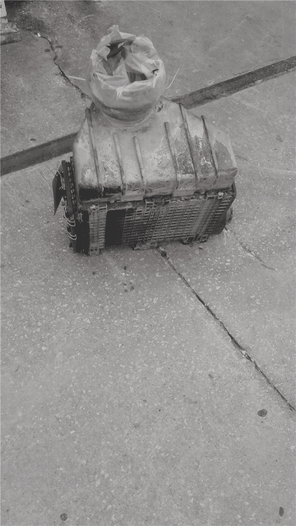 USED AIR CLEANER indicator image 1