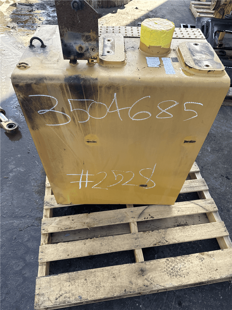 USED FUEL TANK image 4