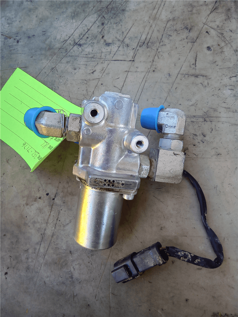 USED VALVE image 2