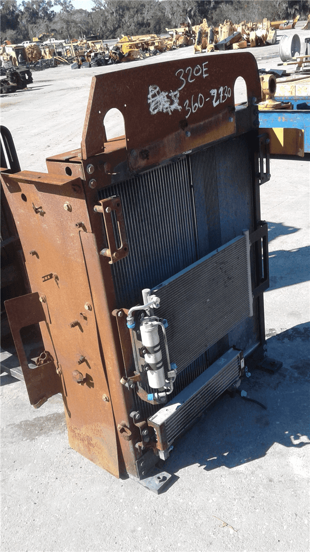 USED RADIATOR HYD image 2