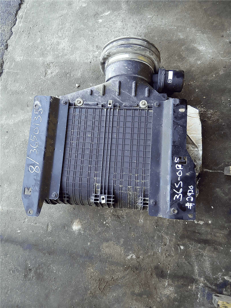 USED AIR CLEANER image 2