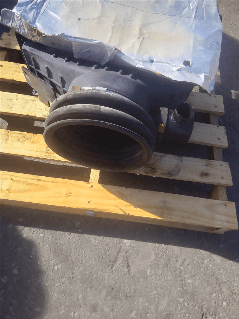 USED AIR CLEANER image 2