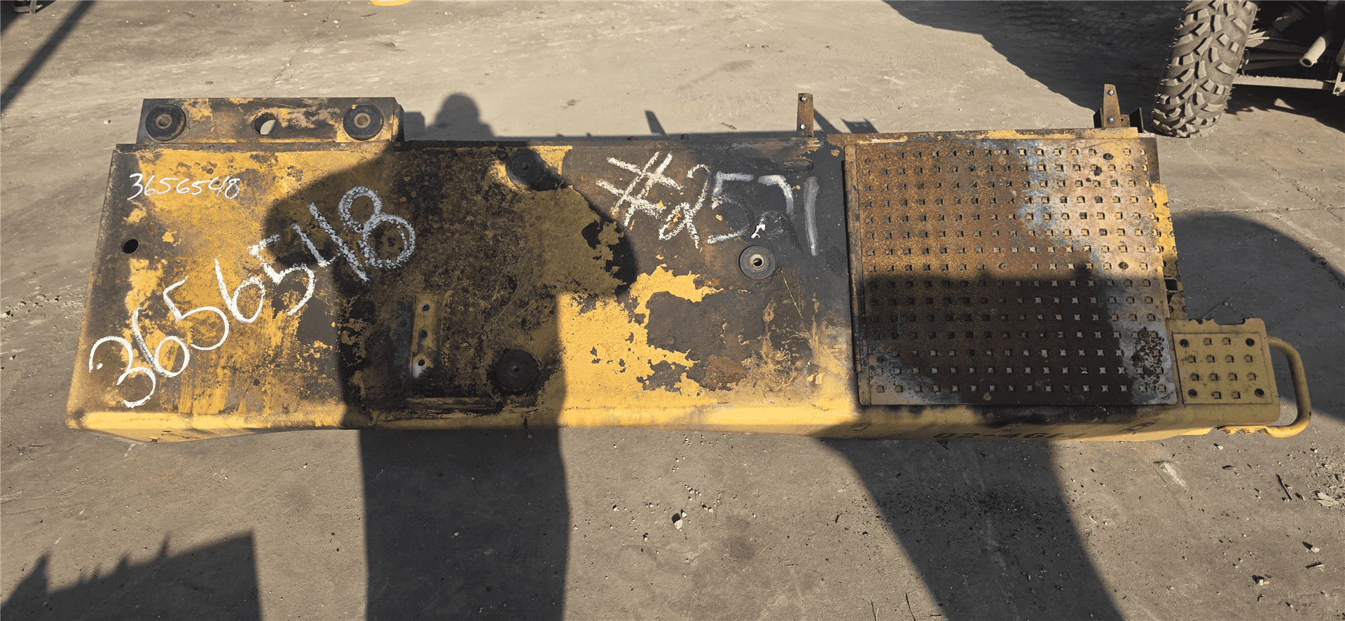 USED FENDER RH indicator image 1