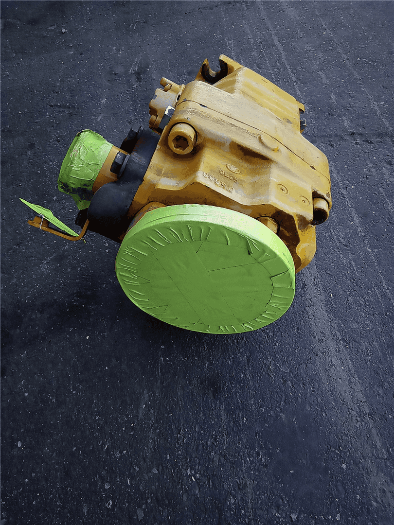 USED PISTON PUMP image 4