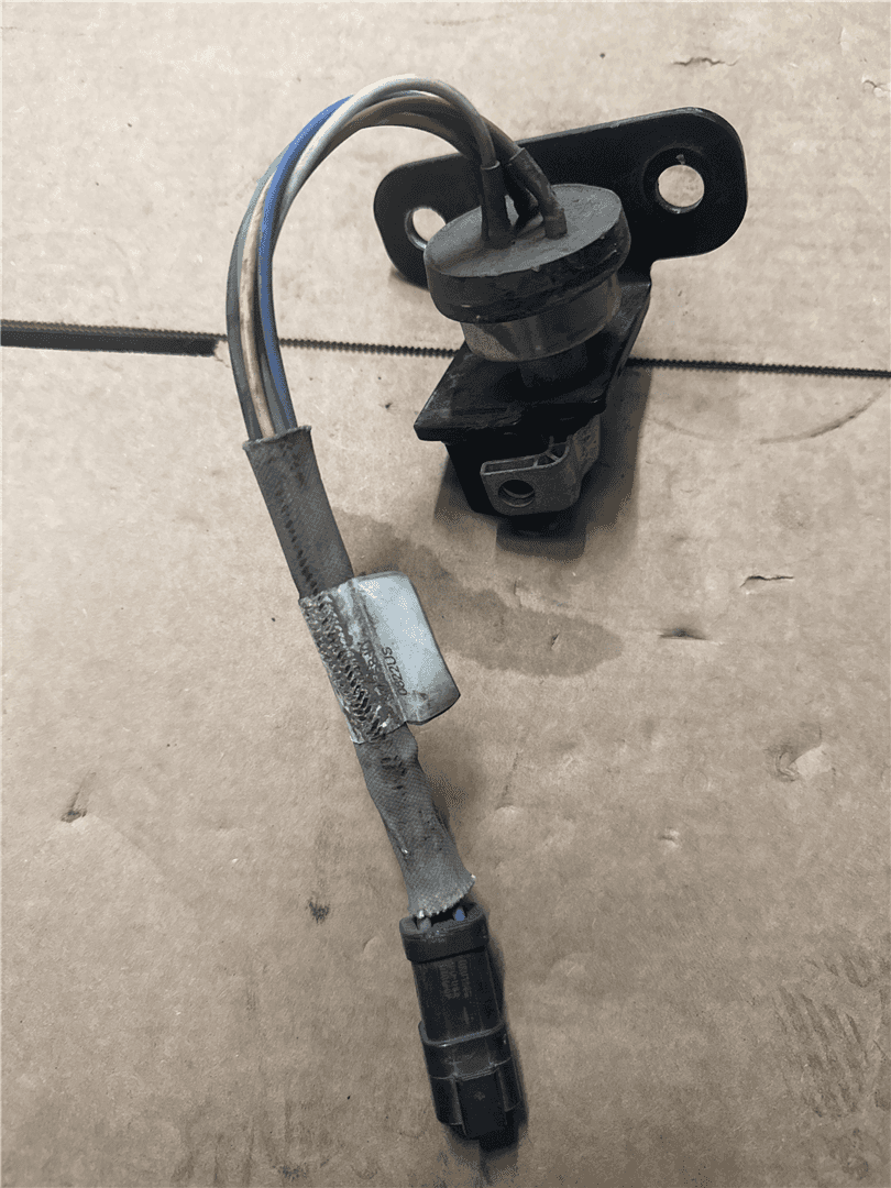 USED SWITCH AS image 4